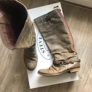 Taupe colored Steve Madden Freebird boots